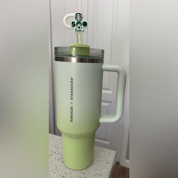 Starbucks x Stanley 500 Store Thailand VERY Limited Edition 40oz Tumbler - Picture 1 of 6